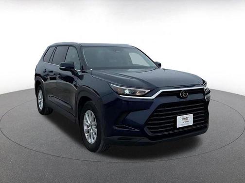 2025 Toyota Highlander LE