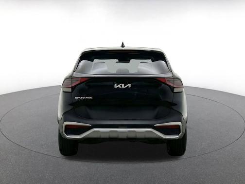 Ebony Black 2025 Kia Sportage LX