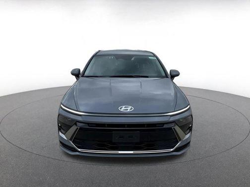 2024 Hyundai SONATA Hybrid SE