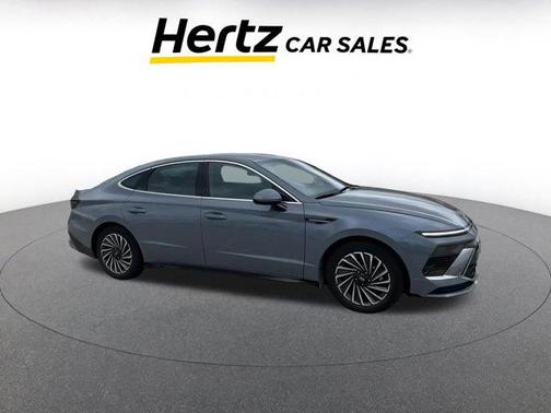 2024 Hyundai SONATA Hybrid SE