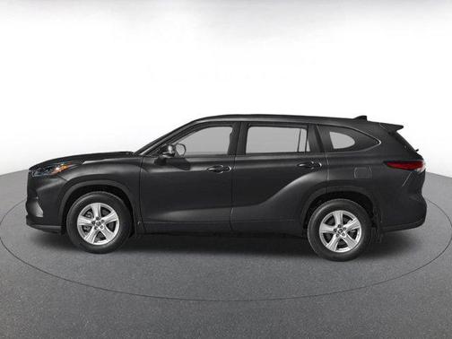 Midnight Black Metallic 2025 Toyota Highlander LE