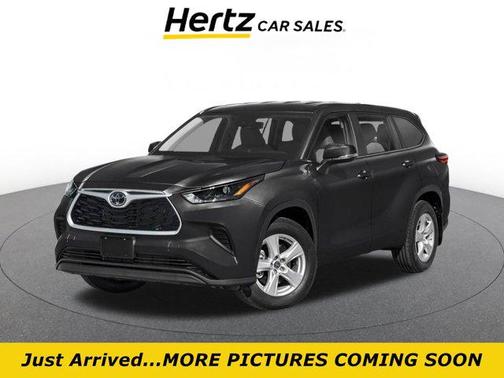Midnight Black Metallic 2025 Toyota Highlander LE