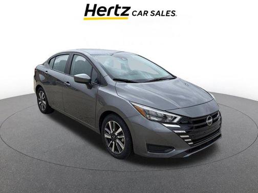 Gun Metallic 2025 Nissan Versa 1.6 SV