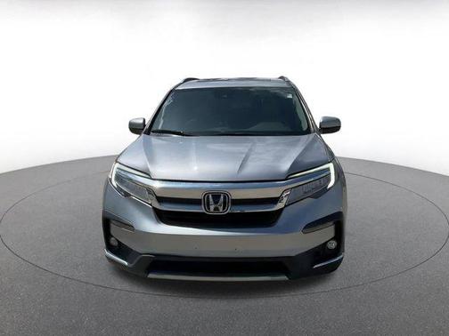 2019 Honda Pilot Touring 8-Passenger