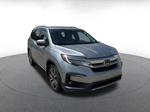2019 Honda Pilot Touring 8-Passenger