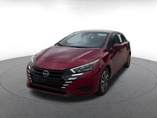 Scarlet Ember Tintcoat 2025 Nissan Versa 1.6 SV
