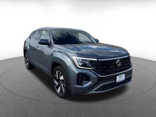 2025 Volkswagen Atlas Cross Sport 2.0T SE w/Technology 4MOTION