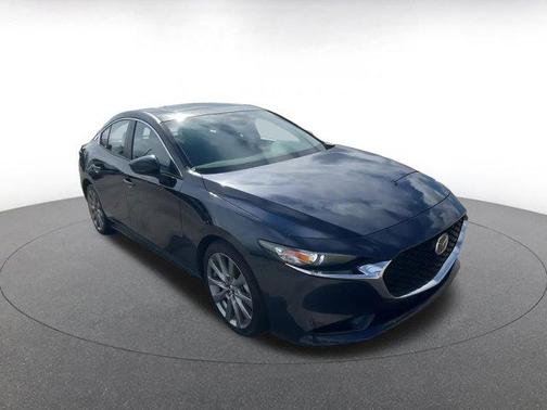 2025 Mazda Mazda3 FWD w/Preferred Package