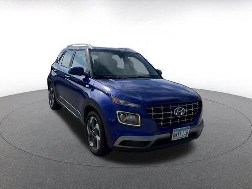 2023 Hyundai VENUE SEL