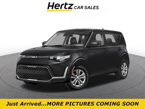 Fusion Black 2025 Kia Soul LX