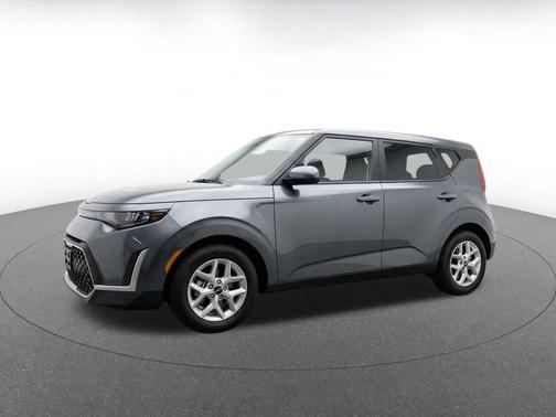 Gravity Gray 2025 Kia Soul LX