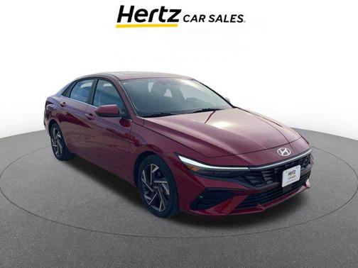 2025 Hyundai ELANTRA SEL