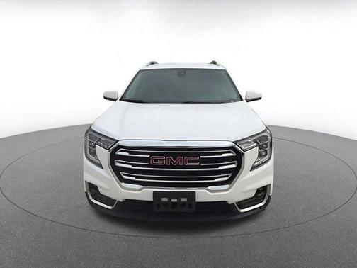 Summit White 2023 GMC Terrain SLT