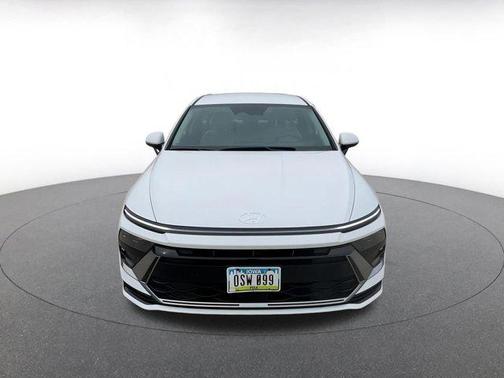2024 Hyundai SONATA Hybrid SE