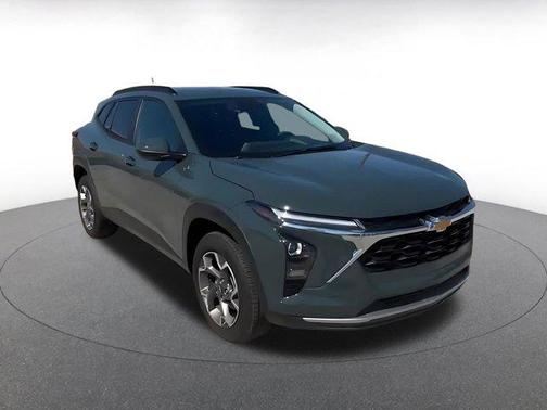 Cypress Gray 2025 Chevrolet Trax LT