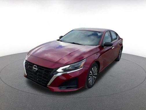 Scarlet Ember 2025 Nissan Altima SV FWD