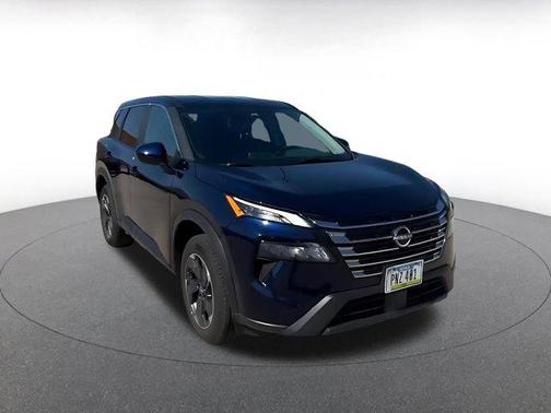 Deep Ocean Blue Pearl 2025 Nissan Rogue SV