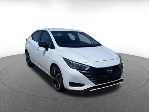 2024 Nissan Versa 1.6 S