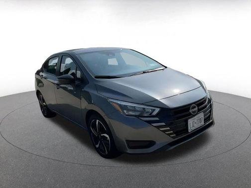 2024 Nissan Versa 1.6 S