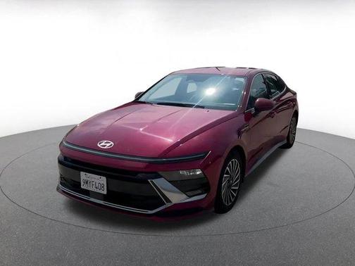 2024 Hyundai SONATA Hybrid SE