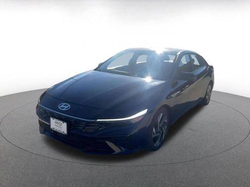 2025 Hyundai ELANTRA SEL