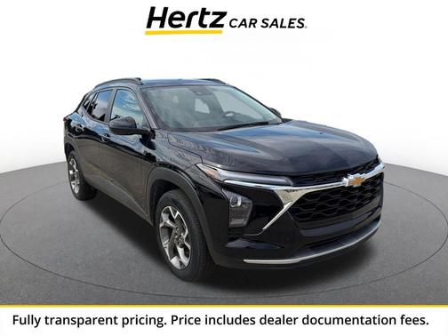 Mosaic Black Metallic 2025 Chevrolet Trax LT