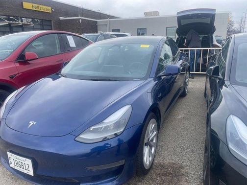2022 Tesla Model 3 Long Range