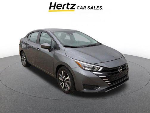 Gun Metallic 2025 Nissan Versa 1.6 SV