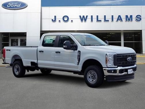 Oxford White 2026 Ford F-250 XL