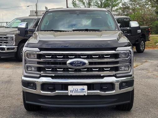 Agate Black Metallic 2026 Ford F-250 Lariat