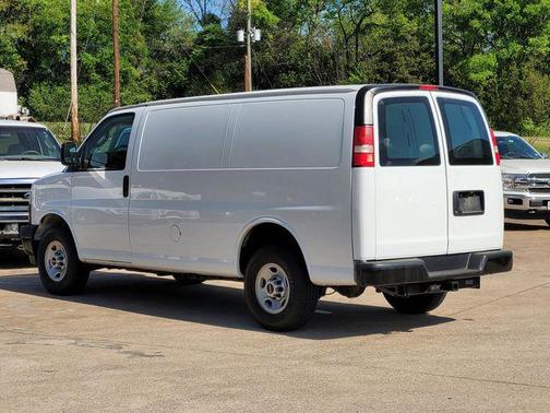 2019 GMC Savana 2500 Work Van