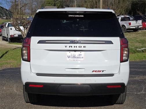 2022 Chevrolet Tahoe 2WD RST