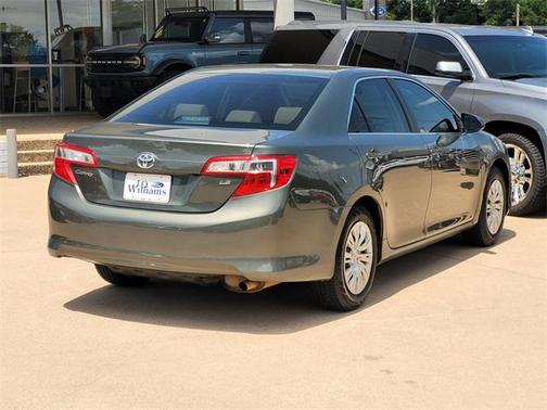 2013 Toyota Camry LE