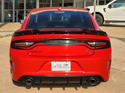 2016 Dodge Charger R/T Scat Pack