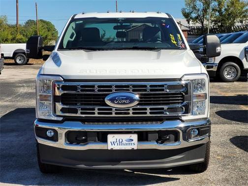 2026 Ford F-350 XLT