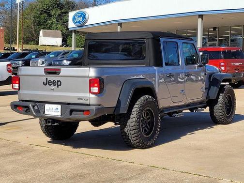 2020 Jeep Gladiator Sport S