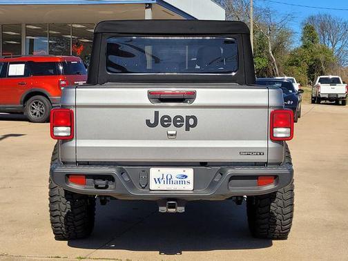 2020 Jeep Gladiator Sport S