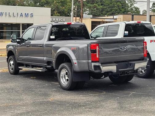 2026 Ford F-350 Lariat