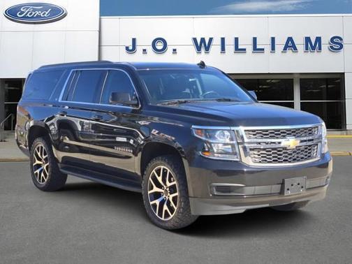 2019 Chevrolet Suburban LT