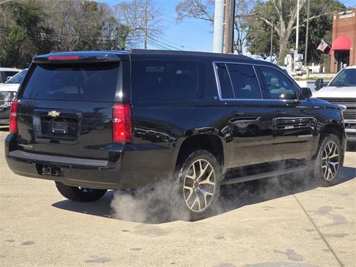 2019 Chevrolet Suburban LT
