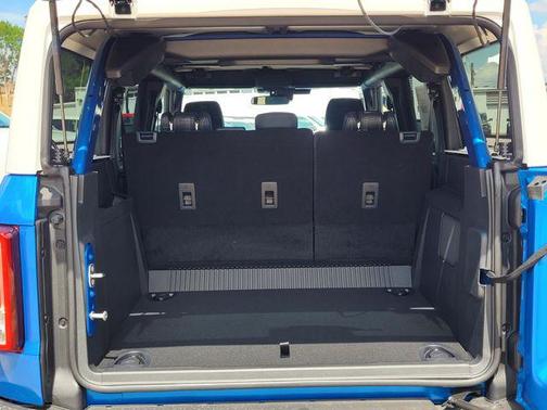 Velocity Blue Metallic 2026 Ford Bronco Heritage Edition