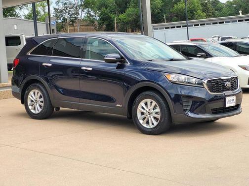 Imperial Blue 2020 Kia Sorento LX