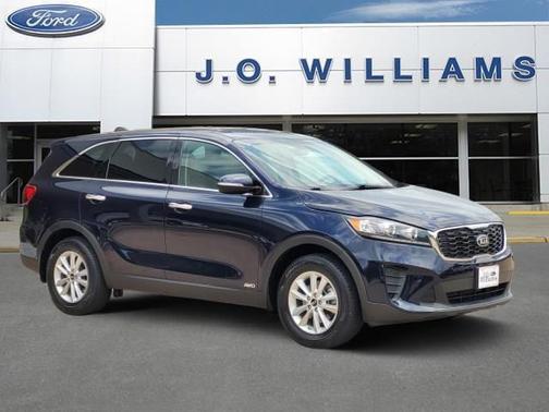 Imperial Blue 2020 Kia Sorento LX
