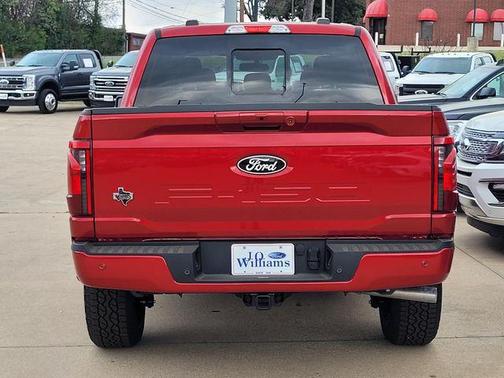 Rapid Red Metallic Tinted Clearcoat 2025 Ford F-150 XLT