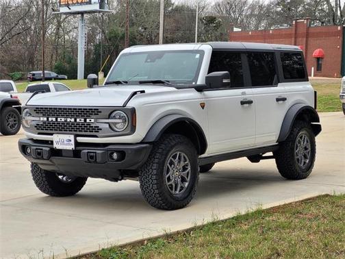 2023 Ford Bronco Badlands