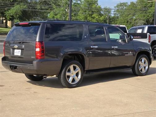 2011 Chevrolet Suburban 1500 LT