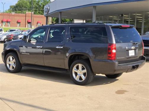 2011 Chevrolet Suburban 1500 LT