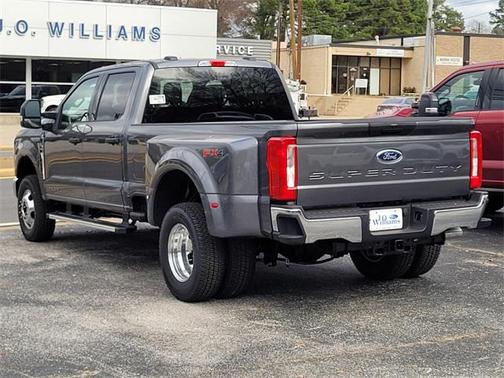 2026 Ford F-350 XLT