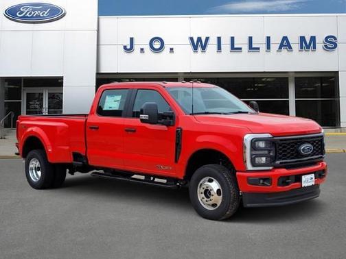 Race Red 2026 Ford F-350 XL