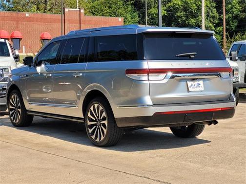 2022 Lincoln Navigator Reserve
